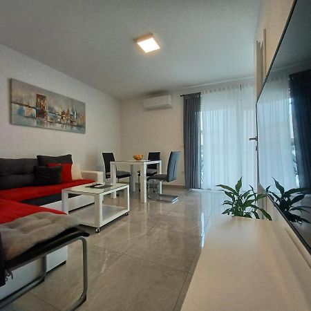 Apartments Leon 2 Novigrad Istria Exterior foto